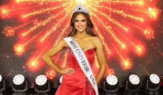 مِس امریکا کا تاج آڈی ایکرٹ کے سر سج گیا