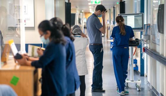 برطانیہ، گھوسٹ مریضوں کے سالانہ 838 ملین پاؤنڈز وصول کیے جانے لگے