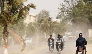 کراچی: آئندہ 3 روز وقفے وقفے سے تیز ہوائیں چلنے کا امکان