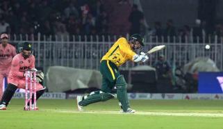 پہلا ٹی20، جنوبی افریقہ کا پاکستان کو جیت کیلئے 195 رنز کا ہدف