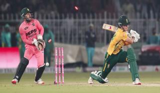 پہلا ٹی20، جنوبی افریقہ کا پاکستان کو جیت کیلئے 195 رنز کا ہدف