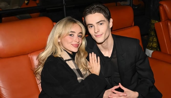 Sabrina Carpenter puts Short n Sweet concert on hold for Corey Fogelmanis