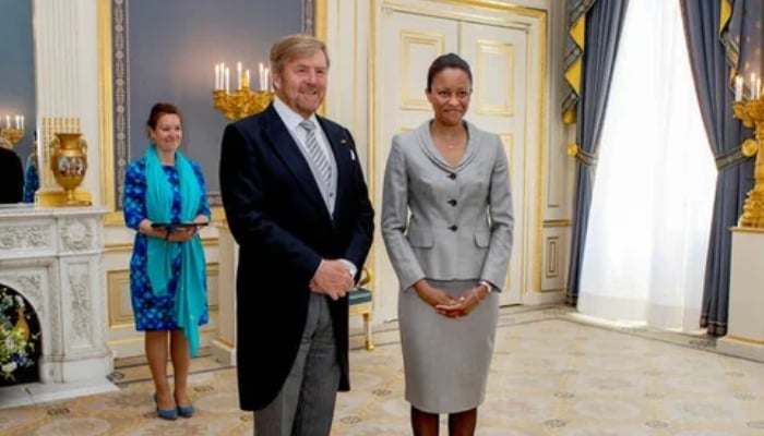 King Willem meets key representatives at Palace Noordeinde for critical talks