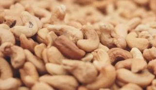 کاجو کا زیادہ استعمال مفید یا نقصان دہ؟