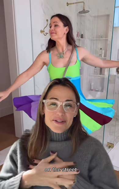 Jennifer Garner rates her best Halloween costumes over the years