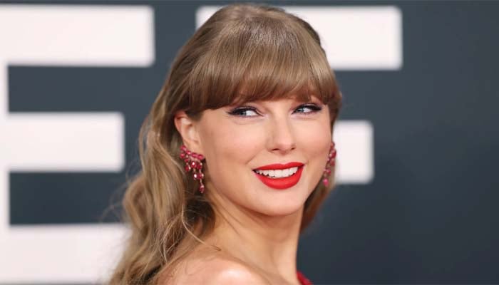 Taylor Swift steps out in style for Halloween night out without Travis Kelce