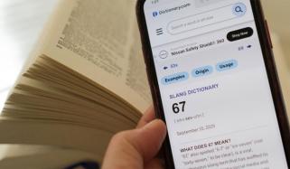 سال کے بہترین لفظ کا تاج ’67‘ سر سج گیا