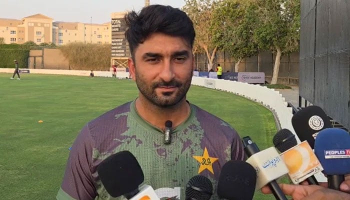 پلیئنگ الیون میں ہوں یا نہ ہوں کوشش ہوتی ہے اچھا پرفارم کروں، سلمان مرزا