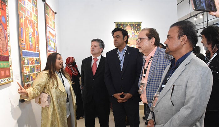 ’ورلڈ کلچر فیسٹیول‘ میں ملکی و غیر ملکی ستاروں نے سماں باندھ دیا