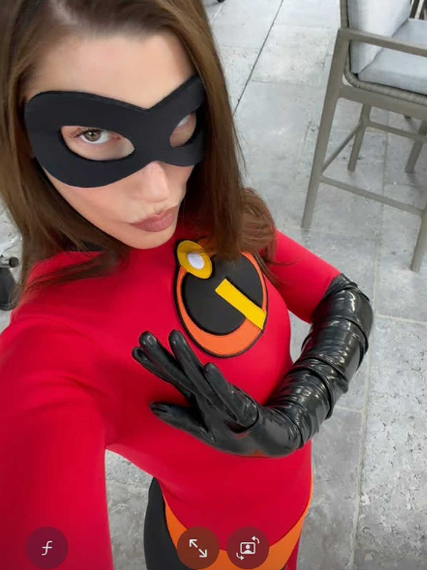 Halloween 2025: Heidi Klum to Lady Gaga, Hollywood stars jaw-dropping looks revealed