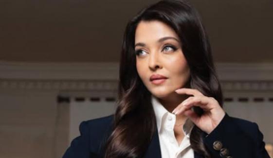 52سالہ ایشوریا رائے کی اسکن کیئر روٹین سے متعلق انکشاف 