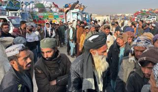 افغانوں کی وطن واپسی کیلئے طورخم سرحدی گزرگاہ کھول دی گئی