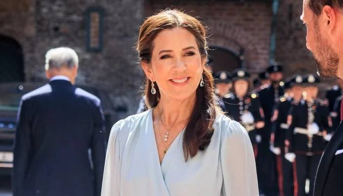 Queen Mary stops by ‘one of Seven Wonders of the World’ during her Egypt visit