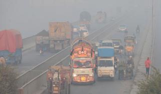 لاہور سمیت پنجاب کے مختلف شہروں میں فضائی آلودگی کی شدت آج بھی زیادہ