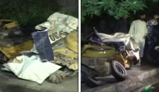 لاہور میں بوتلوں سے بھرا ٹرک رکشے پر اُلٹ گیا، 4 افراد جاں بحق