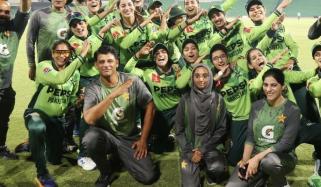 پی سی بی کا ہیڈ کوچ ویمن ٹیم محمد وسیم کے عہدے کی مدت ختم کرنے کا اعلان