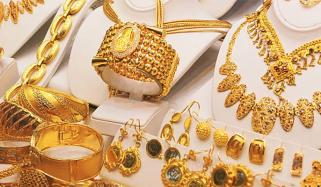 کراچی:  فلیٹ سے 80 لاکھ کے زیورات اور غیر ملکی کرنسی چوری