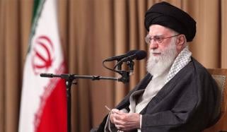 امریکا جب تک اسرائیل کی پشت پناہی نہیں چھوڑتا، تعاون ممکن نہیں: خامنہ ای