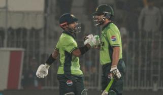 پہلا ون ڈے، پاکستان نے جنوبی افریقا کو 2 وکٹ سے ہرادیا