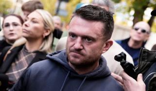 دائیں بازو کے برطانوی رہنما ٹومی رابنسن دہشتگردی کے الزام سے بری