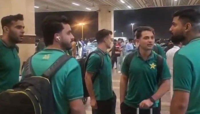 پاکستان کرکٹ ٹیم ہانگ کانگ سکسز ٹورنامنٹ کیلئے روانہ