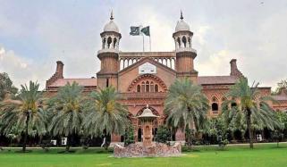 پیٹرولیم مصنوعات کی قیمتوں میں اضافے کیخلاف درخواست پر جواب طلب