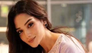 رومیسہ خان کو ماضی میں اپنے ہی طالبعلم کی جانب سے شادی کی پیشکش