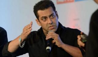 سلمان خان کو ’گمراہ کن‘ اشتہارات پر قانونی نوٹس جاری