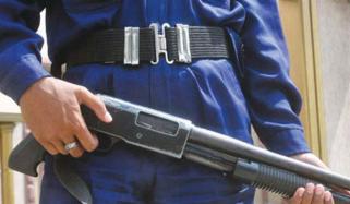 سرگودھا: گرلز اسکول کے گیٹ پر رکنے سے منع کرنے پر 3 نامعلوم افراد کا گارڈ پر تشدد