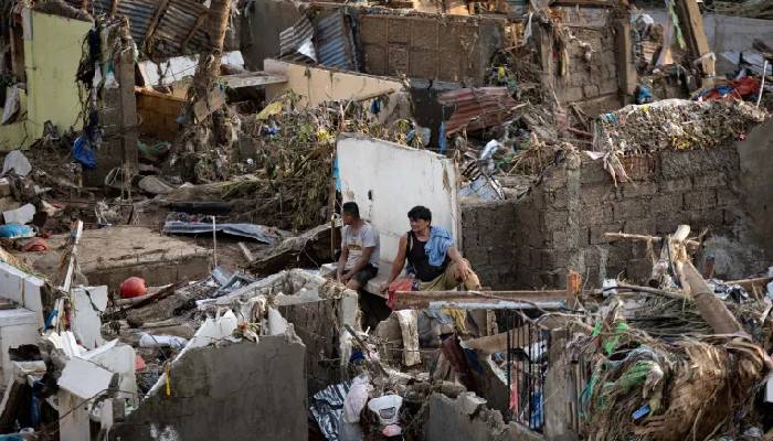 Philippines braces for Typhoon Fung-wong days after deadly storm