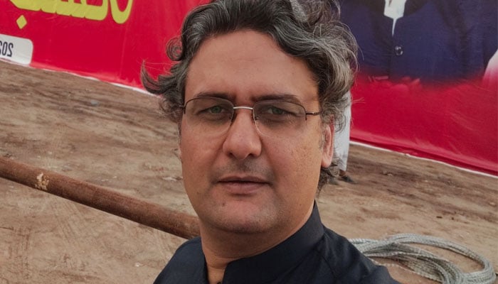 تصویر بشکریہ، فیصل جاوید خان، فیس بک