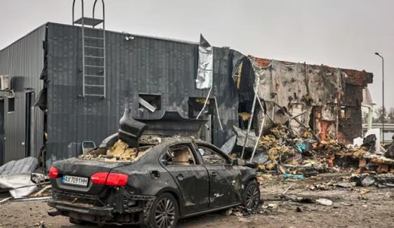 یوکرین کے انفرااسٹرکچر اور رہائشی عمارتوں پر میزائل اور ڈرون حملے