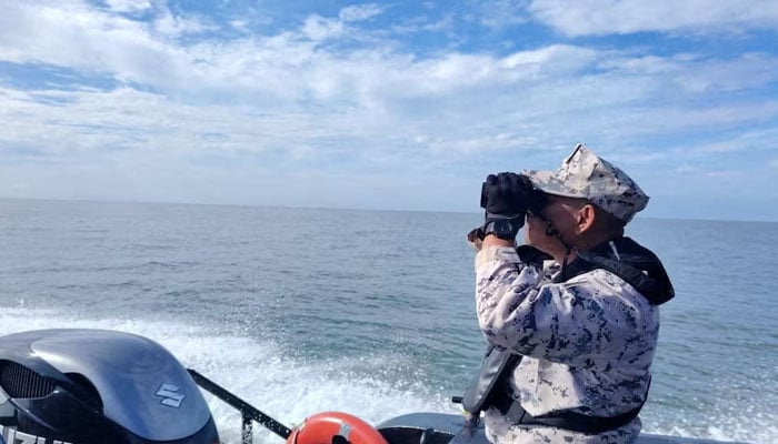 ملائیشیا: روہنگیا پناہ گزینوں کی کشتی ڈوب گئی،7 جاں بحق، سیکڑوں لاپتہ