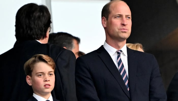 Prince William breaks silence on Prince Georges smartphone use: It is really hard