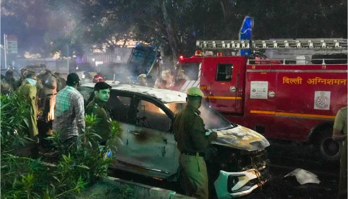 Delhi blast near Red Fort kills at least 8, injures 11