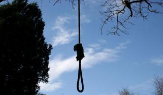 تھرپارکر: 3 نوجوانوں کی ایک ہی درخت سے پھندا لگی لاشیں برآمد