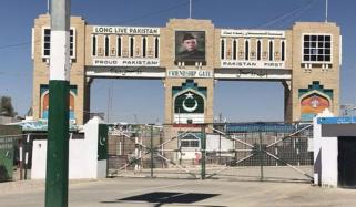 پاک افغان کشیدگی: باب دوستی دوطرفہ تجارت اور پیدل آمدورفت کیلئے 30ویں روز بھی بند