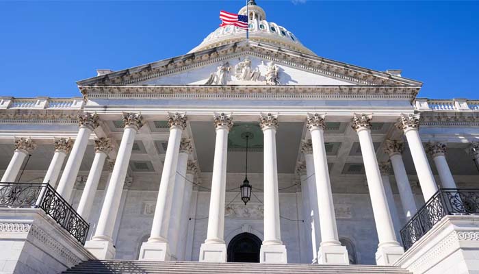 US Senate ends deadlock, passes funding bill to end the longest shutdown