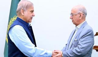 پاکستان ایک سنجیدہ مفکر اور اصول پسند دانشور سے محروم ہوگیا، وزیراعظم