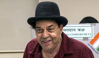 بالی ووڈ ’ہی مین‘ دھرمیندر 89 برس کی عمر میں چل بسے