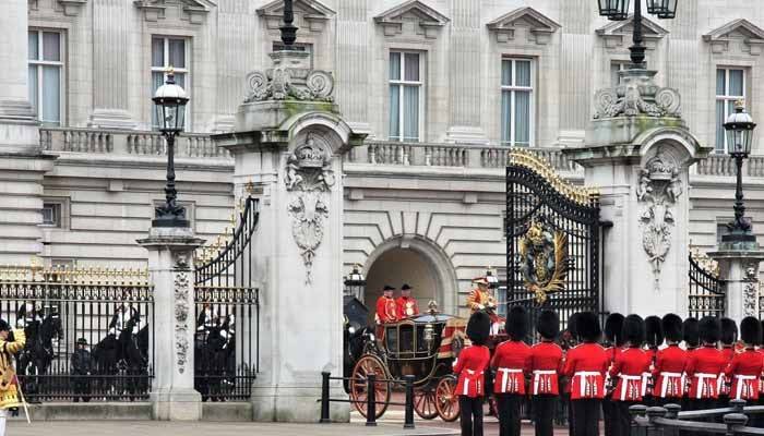 Royal Family hosts grand reception at Buckingham Palace