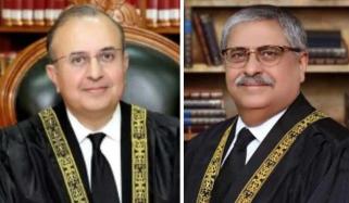 سپریم کورٹ کے ججز جسٹس منصور علی شاہ اور جسٹس اطہر من اللّٰہ مستعفی 