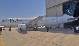 پی آئی اے کی پرواز میں تاخیر: ارشد ندیم سمیت پاکستان جیولین تھرو ٹیم ایئرپورٹ پر پھنس گئی