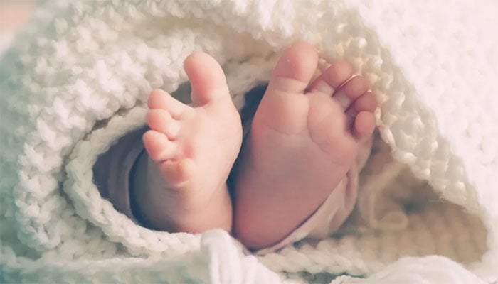 بھارت: 4 خواتین نے شادی کیلئے جادوئی عمل کرتے ہوئے 16 دن کے بچے کو قتل کردیا