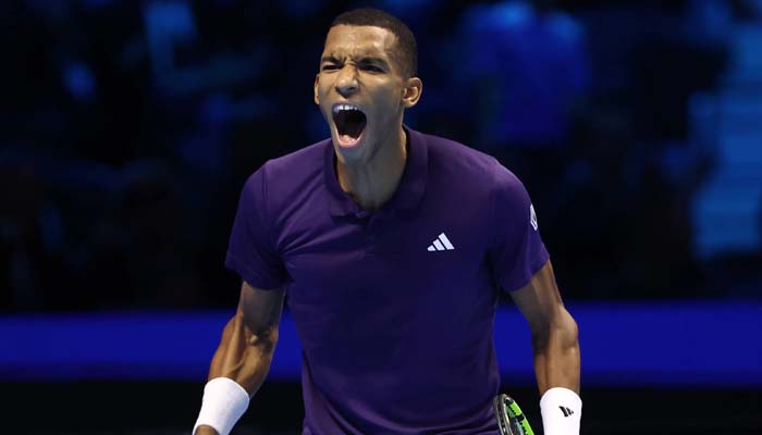 Felix Auger-Aliassime upsets Alexander Zverev, sets up Alcaraz showdown