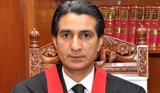 لاہور ہائیکورٹ کے جسٹس شمس محمود مرزا نے استفعیٰ دے دیا