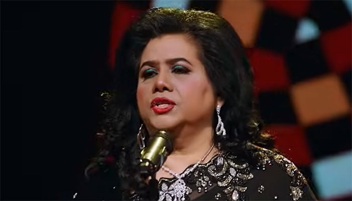 رونا لیلیٰ— یوٹیوب ویڈیو گریب