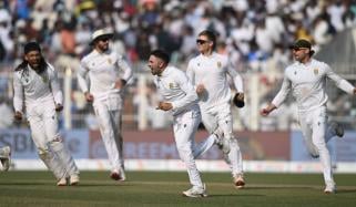 کولکتہ ٹیسٹ: بھارت اپنے ہی جال میں پھنس کر شکست سے دوچار