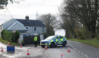 آئر لینڈ: 2 گاڑیوں میں ٹکر، 2 خواتین سمیت 5 افراد ہلاک