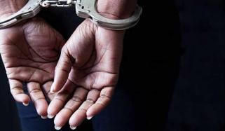 سرگودھا: پولیس نے ہنی ٹریپ گینگ کی 3 خواتین کو گرفتار کرلیا